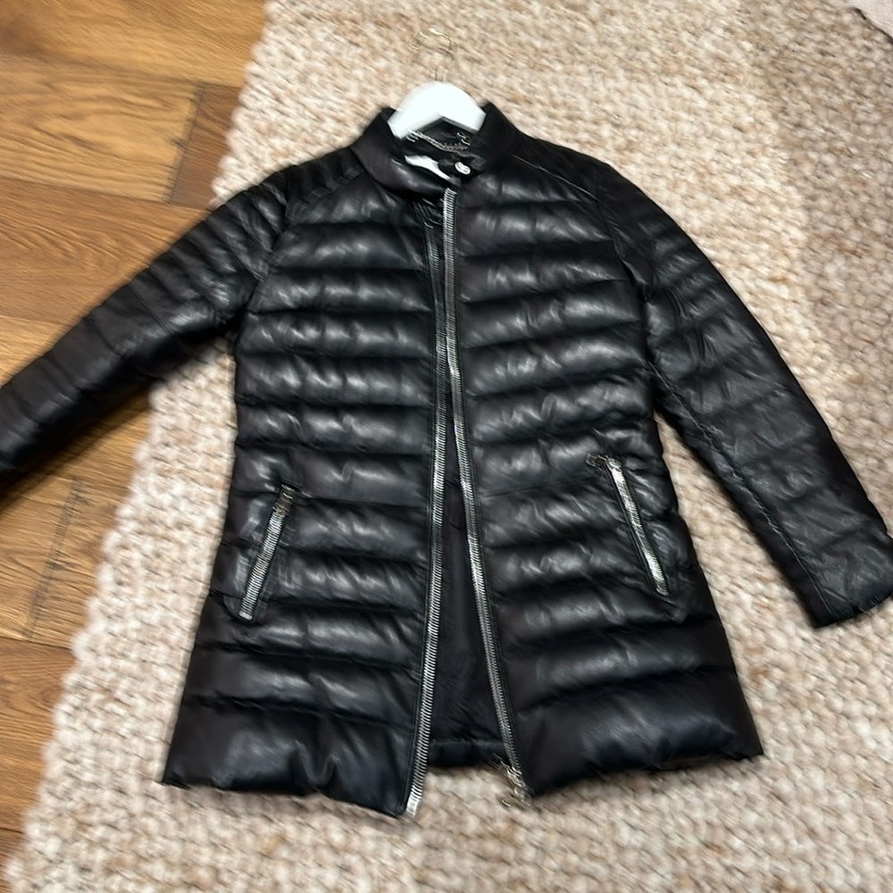 DOMA leather puffer jacket. Black size L